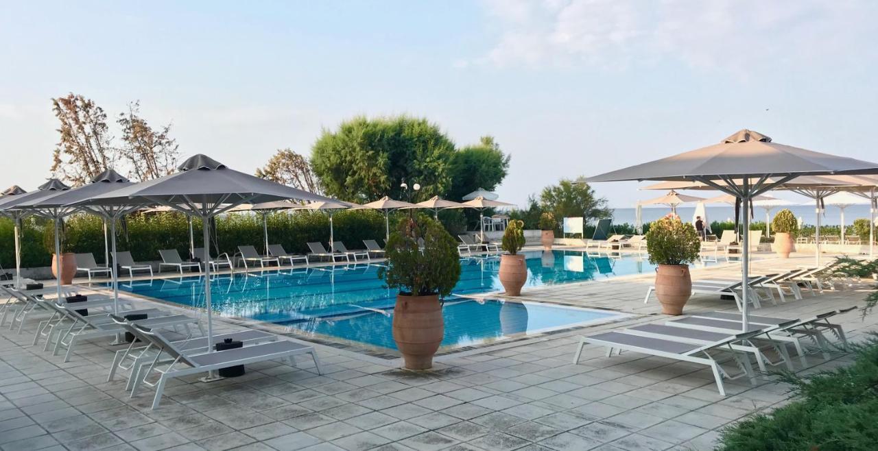 Kassandra Mare Hotel Неа-Потідея Екстер'єр фото